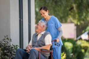 How to Choose the Right In Home Care for Your Parents