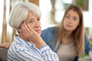 Early Dementia vs Normal Aging How Families Can Tell the Difference