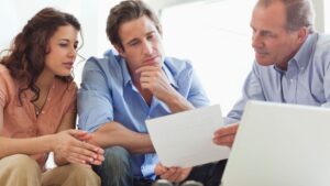 Feeling Overwhelmed Caring for an Aging Parent? You’re Not Alone.