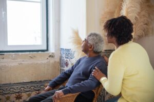 Providing Compassionate In-Home Dementia Care: Tips for Family Caregivers